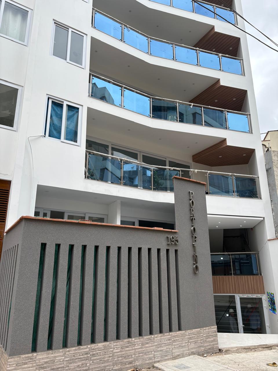 Portofino Building — Miraflores
