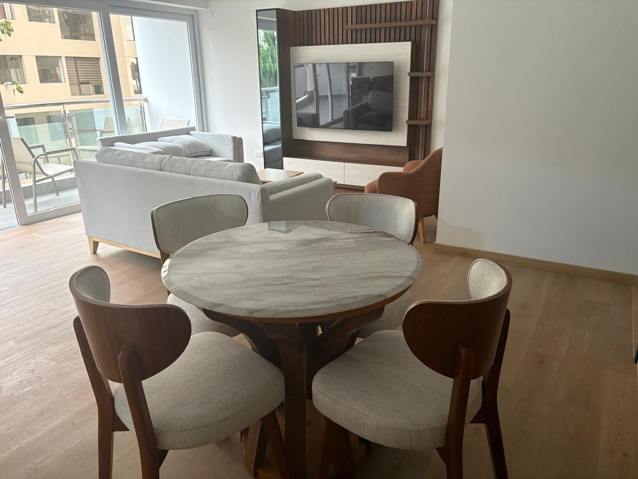 Video tour of the apartment